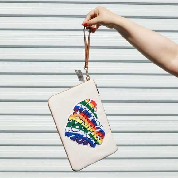 NWT Michael Kors RAINBOW LGBTQ Pride Large Zip Clutch Pouch - Picture 5 of 15